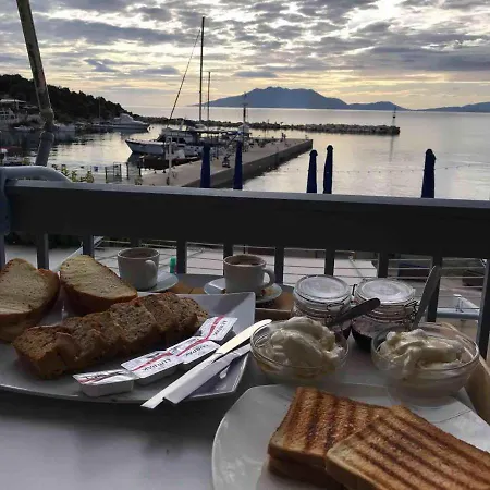 Hotel Marilena *